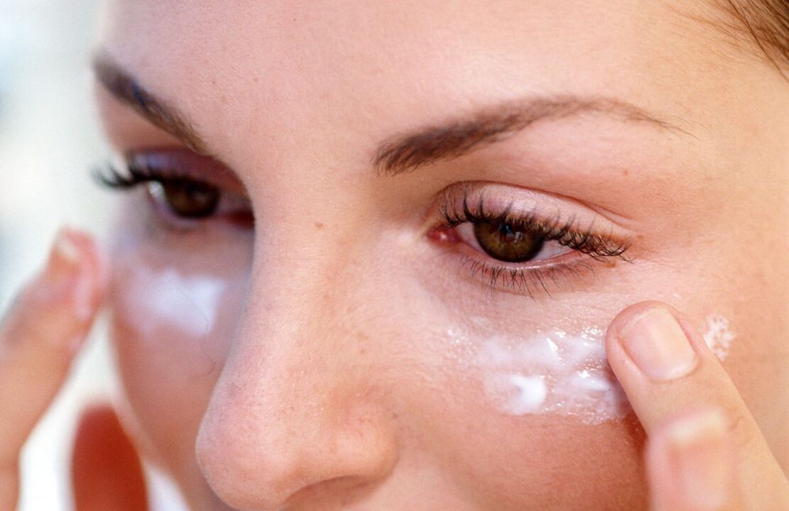 apply the cream to rejuvenate the skin around the eyes